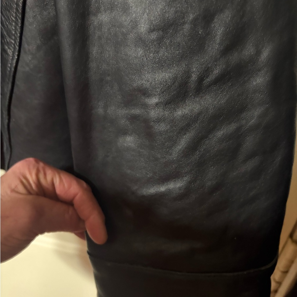 Men's Black Leather Jacket - Picture 8 of 16